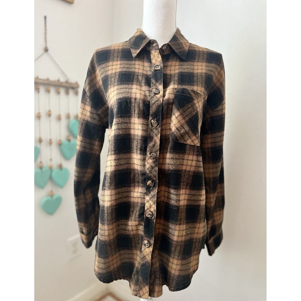 Brown black womens plaid flannel long fitted soft grunge S tunic legging length
